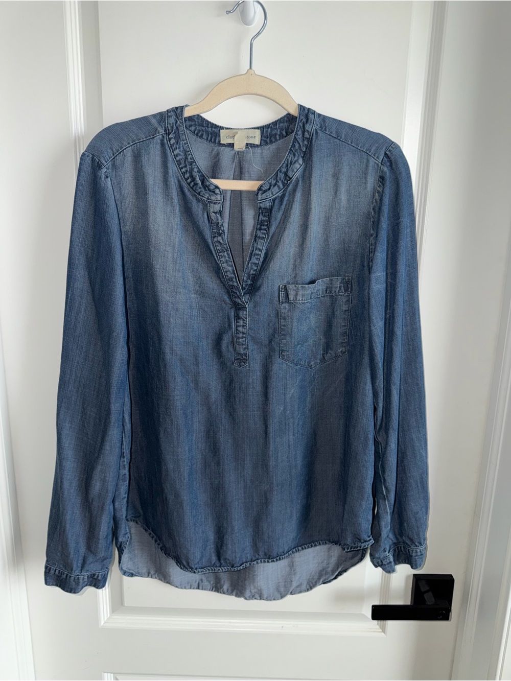 Cloth & Stone Anthropologie Women’s Large Blue Chambray Denim Blouse Tunic